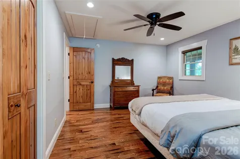 97 Circle E Ranch Road Burnsville NC 28714