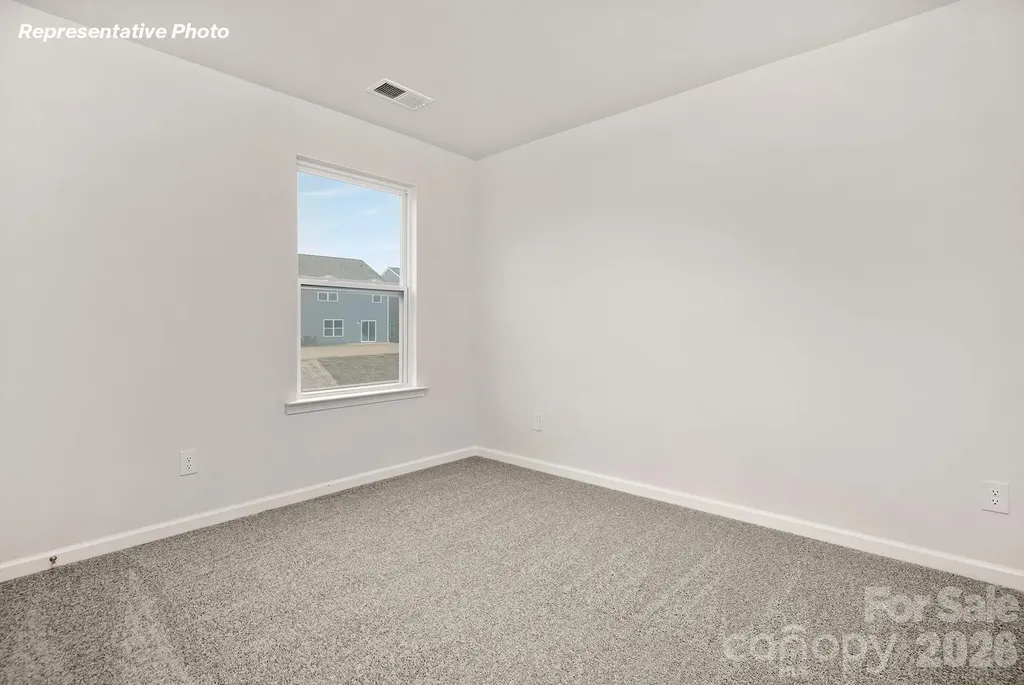 517 Dazzle Loop Newton NC 28568