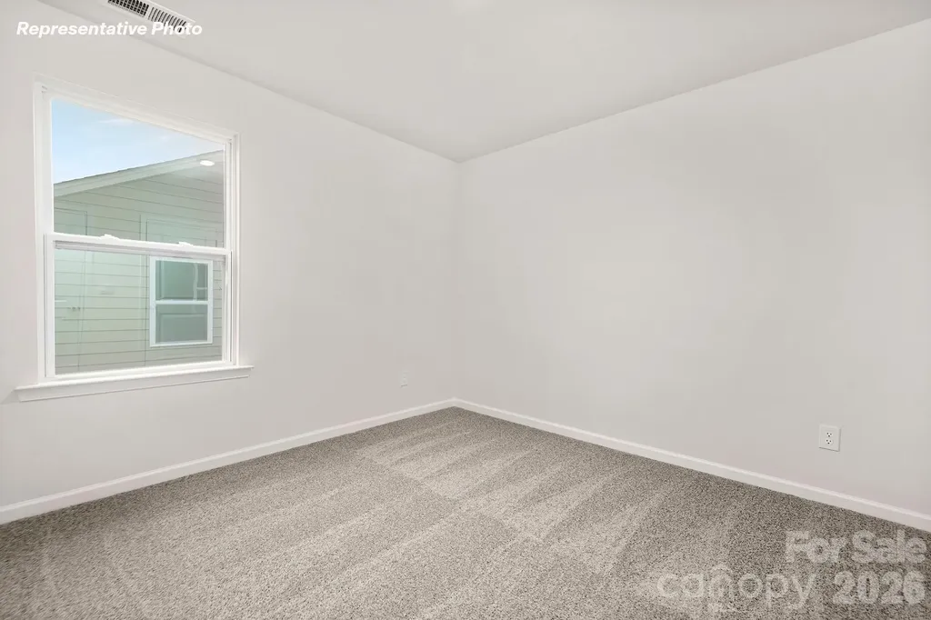 517 Dazzle Loop Newton NC 28568
