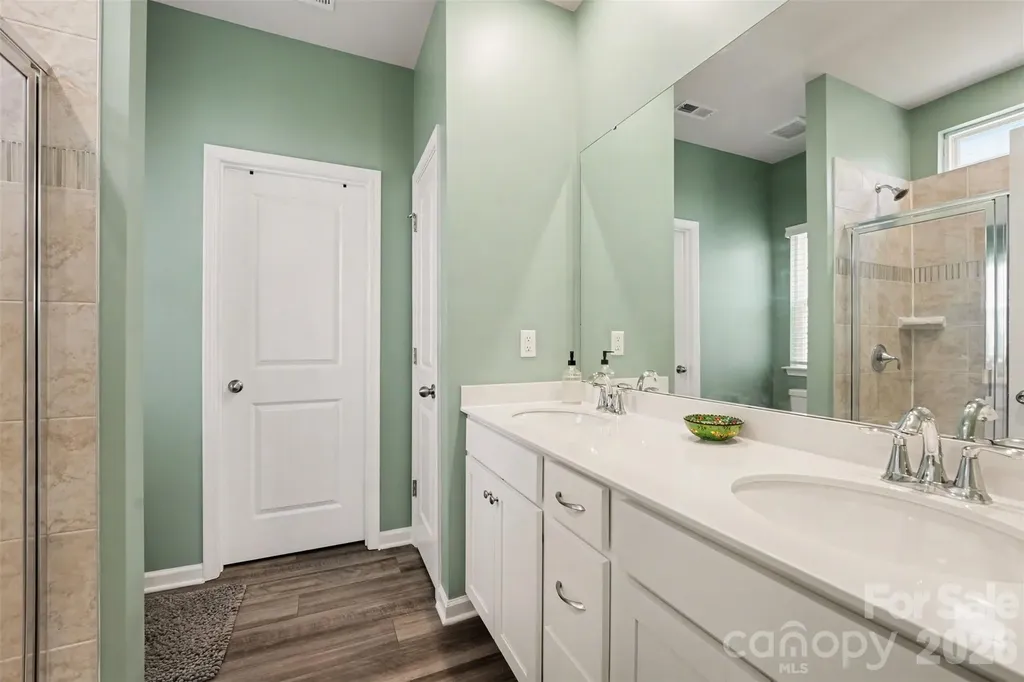 210 Eden Avenue Mooresville NC 28115
