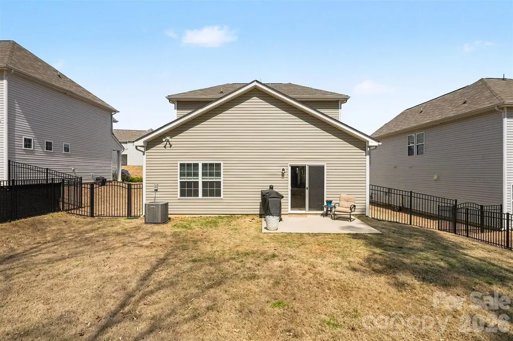210 Eden Avenue Mooresville NC 28115