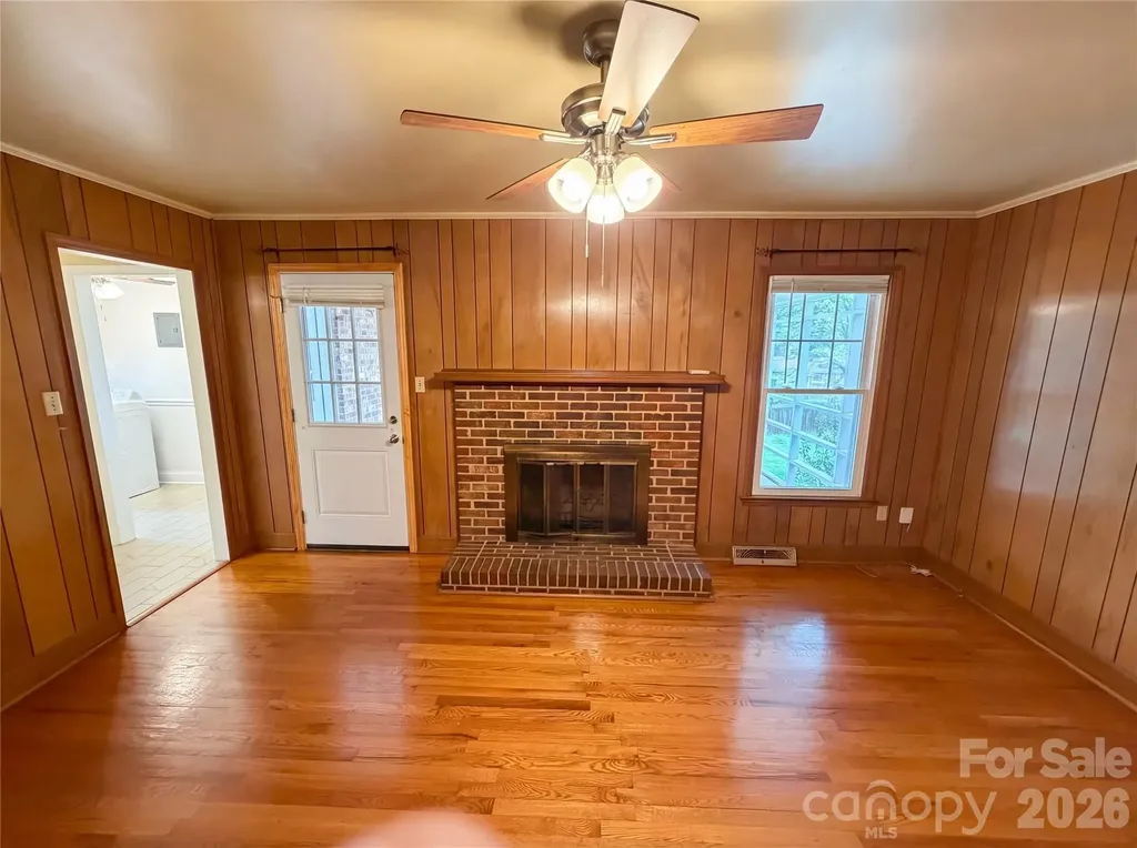 6214 Ashcrest Drive Charlotte NC 28217