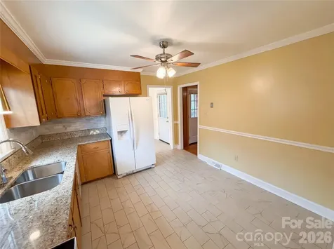 6214 Ashcrest Drive Charlotte NC 28217