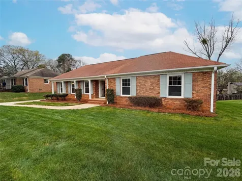 6214 Ashcrest Drive Charlotte NC 28217