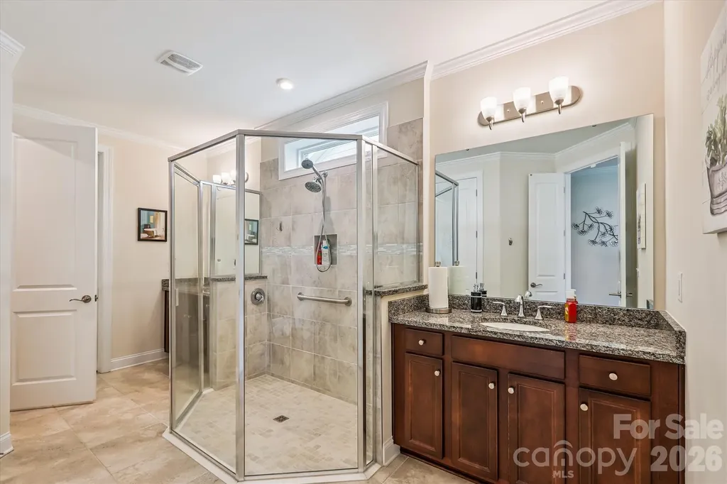 10400 Superb Lane Charlotte NC 28215