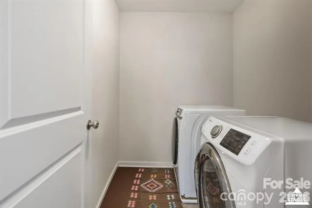 10012 Michael Crossing Drive Charlotte NC 28213