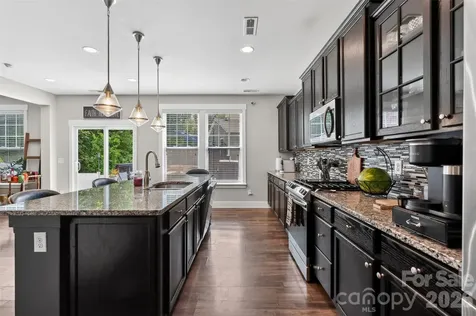 10012 Michael Crossing Drive Charlotte NC 28213