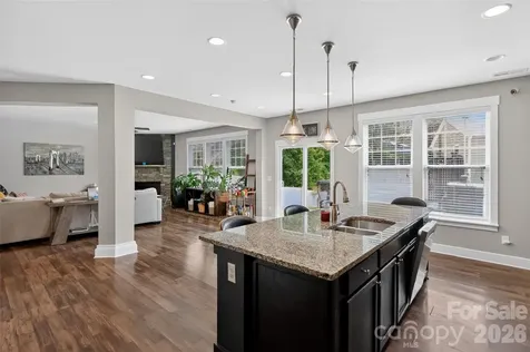 10012 Michael Crossing Drive Charlotte NC 28213