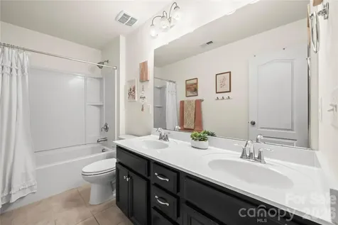 2617 Kinmere Drive Gastonia NC 28056