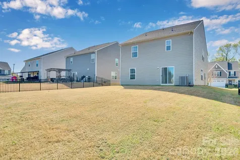 1212 Roundhill Court Monroe NC 28110