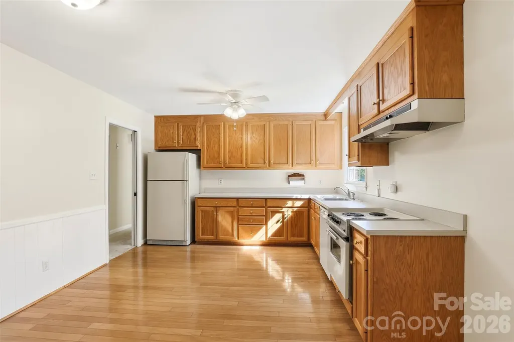 1406 Lakeview Drive Monroe NC 28112