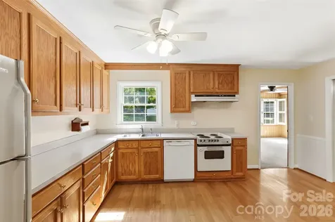 1406 Lakeview Drive Monroe NC 28112