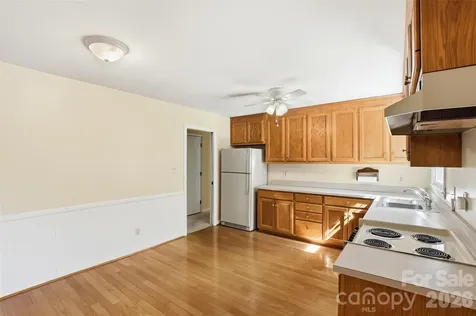 1406 Lakeview Drive Monroe NC 28112