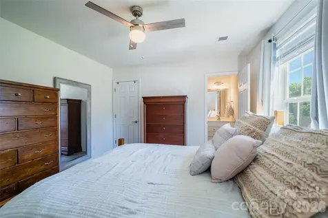 151 Cardwell Lane Fletcher NC 28732