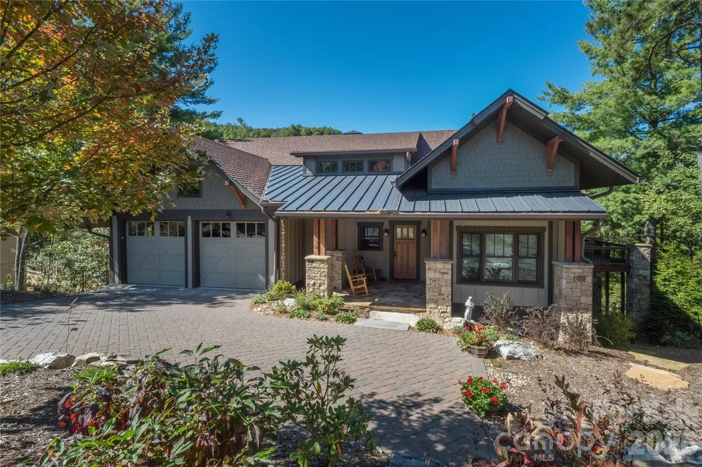 16 Panther Gap Road Black Mountain NC 28711