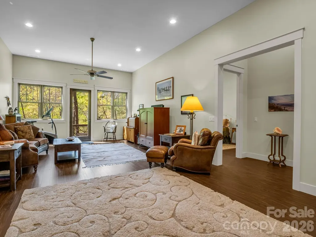 16 Panther Gap Road Black Mountain NC 28711