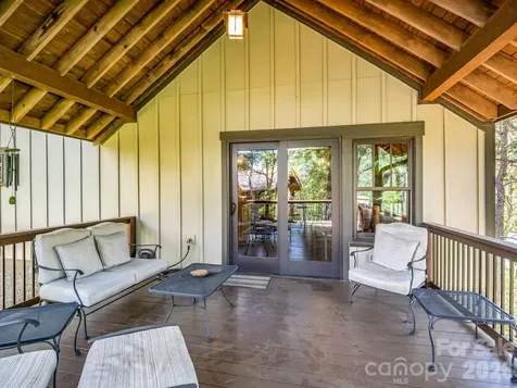16 Panther Gap Road Black Mountain NC 28711