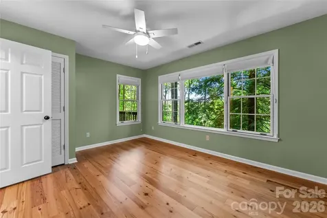 287 Dvdisdi Court Brevard NC 28712