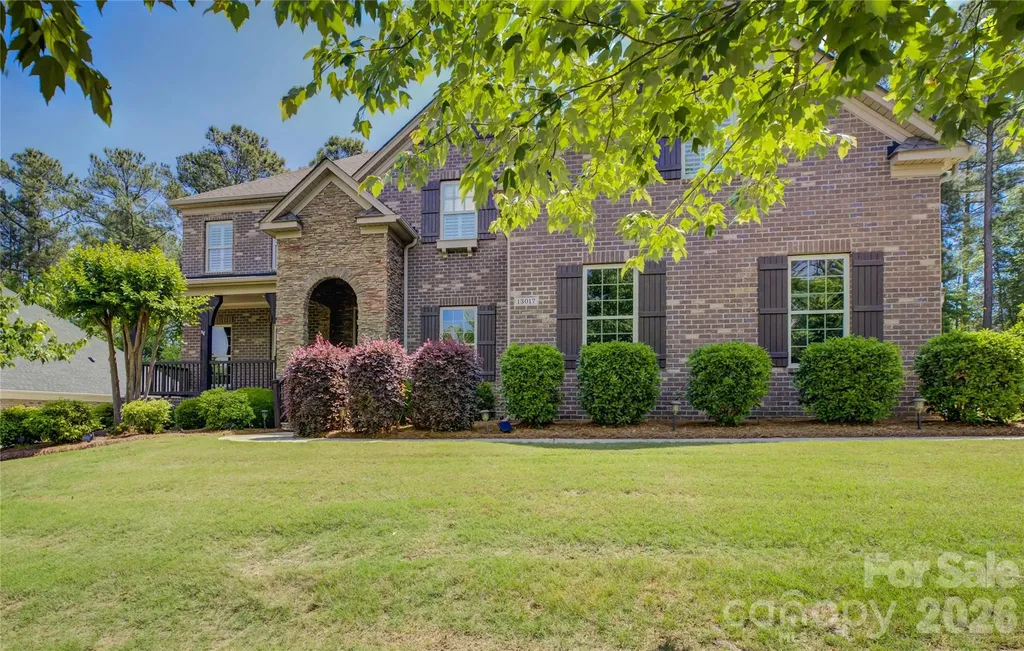 13017 Avila Court Charlotte NC 28278
