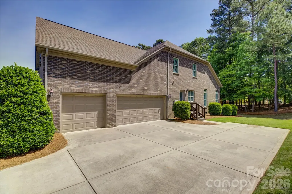 13017 Avila Court Charlotte NC 28278