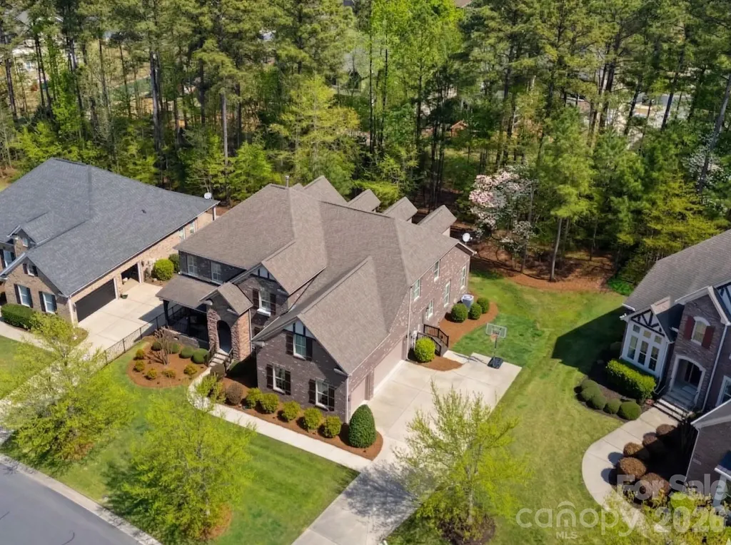 13017 Avila Court Charlotte NC 28278