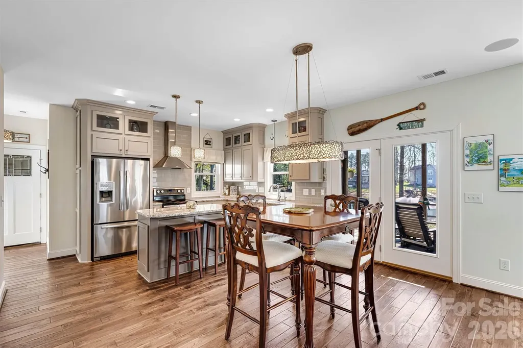 6511 Songbird Lane Denver NC 28037