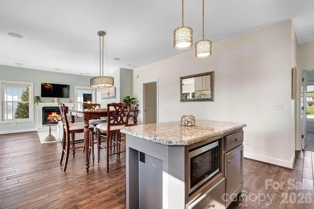 6511 Songbird Lane Denver NC 28037