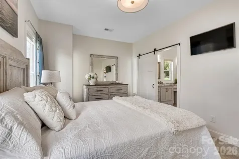 6511 Songbird Lane Denver NC 28037