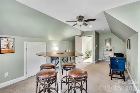 6511 Songbird Lane Denver NC 28037