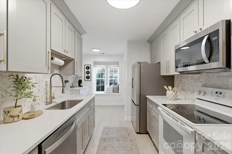 2705 New Hamlin Way Charlotte NC 28210