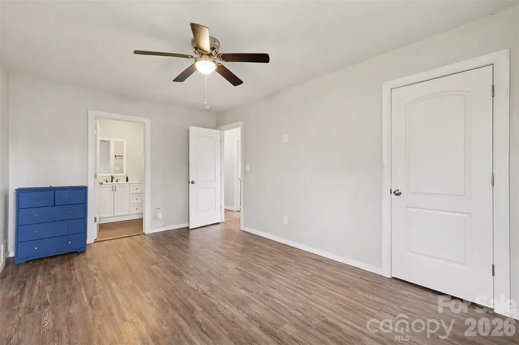 1548 Westbrook Circle Gastonia NC 28052
