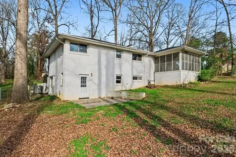 1548 Westbrook Circle Gastonia NC 28052