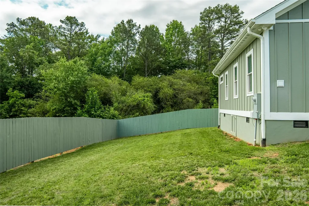 278 Right Prong Road Ellenboro NC 28040