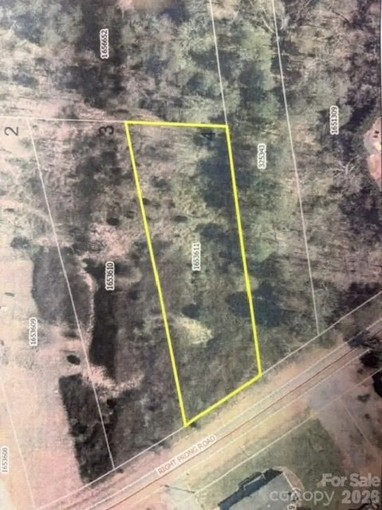 278 Right Prong Road Ellenboro NC 28040