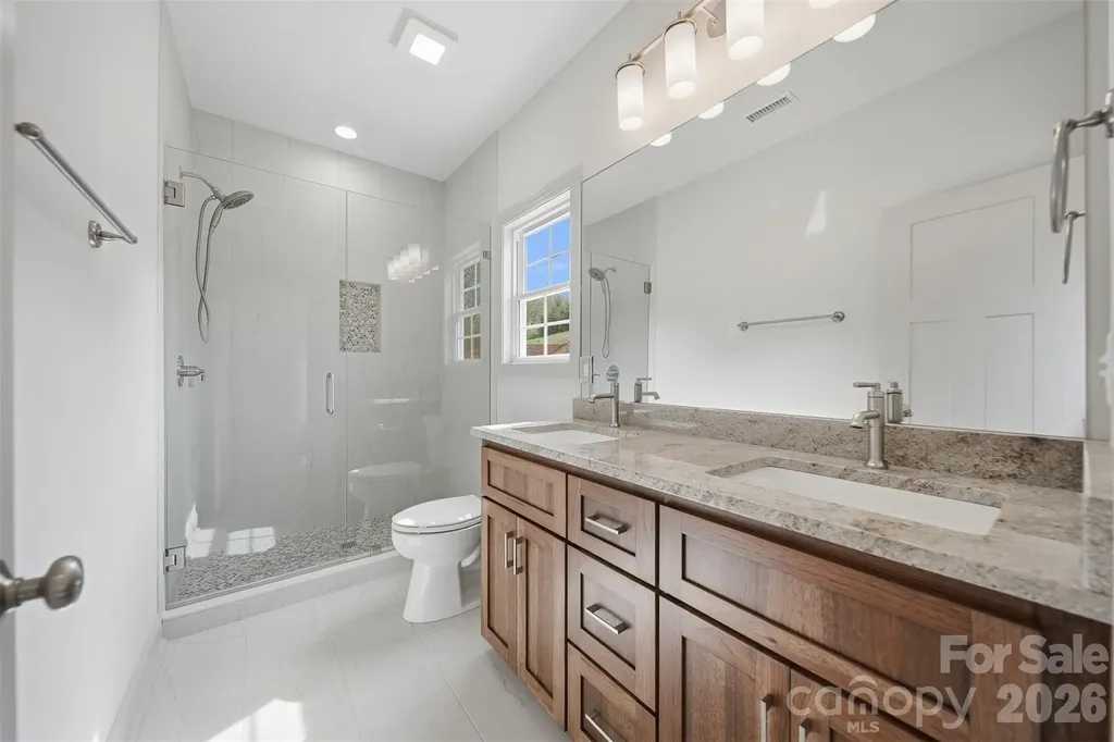 4957 Southview Drive Hickory NC 28602