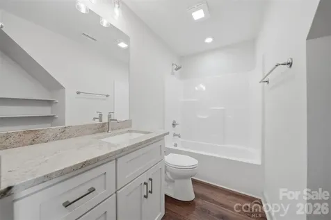 4957 Southview Drive Hickory NC 28602