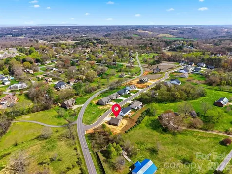 4957 Southview Drive Hickory NC 28602