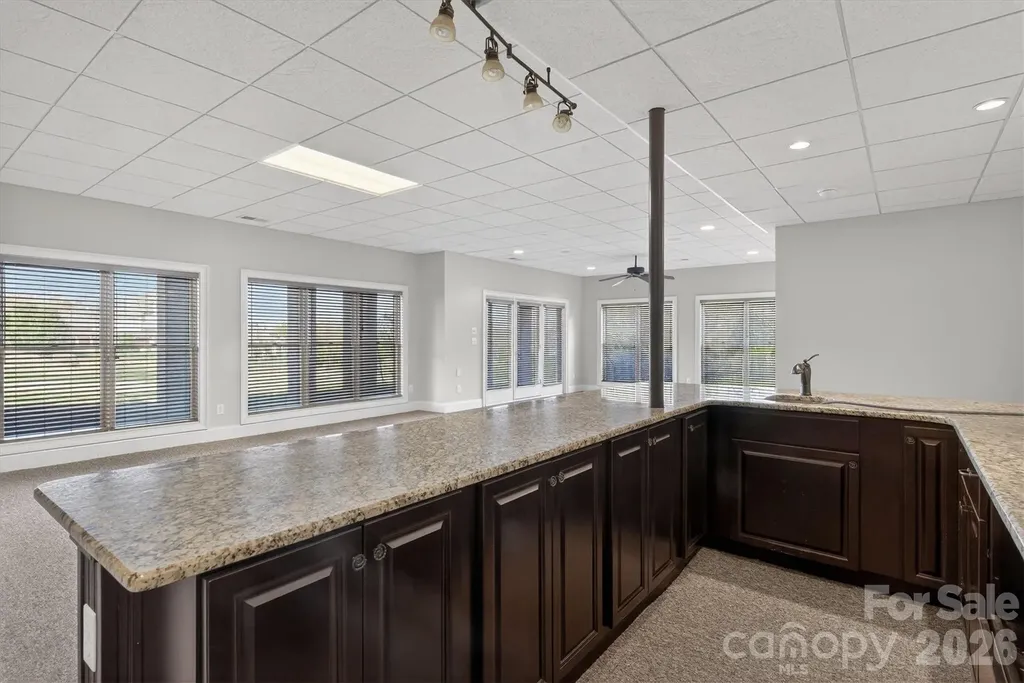 1048 Spyglass Lane Waxhaw NC 28173