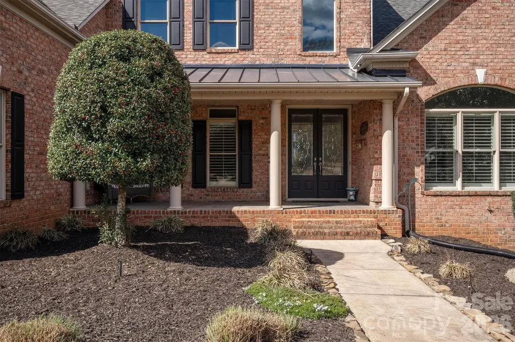1048 Spyglass Lane Waxhaw NC 28173