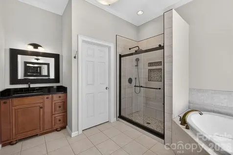 1048 Spyglass Lane Waxhaw NC 28173