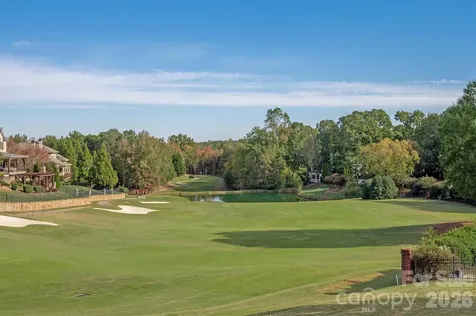 1048 Spyglass Lane Waxhaw NC 28173