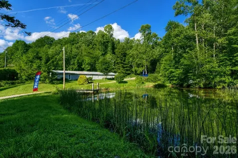 65 Blue Ridge Gem Mine Road Little Switzerland NC 28777