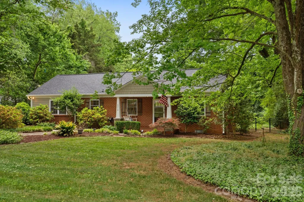 4218 Windemere Lane Charlotte NC 28211