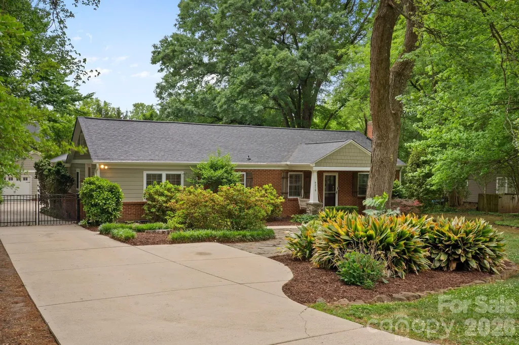 4218 Windemere Lane Charlotte NC 28211