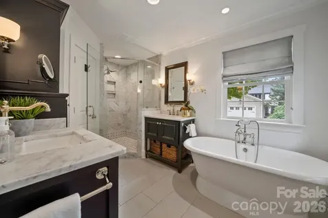 4218 Windemere Lane Charlotte NC 28211
