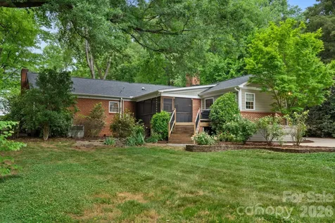 4218 Windemere Lane Charlotte NC 28211