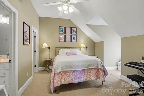7609 Windaliere Drive Cornelius NC 28031