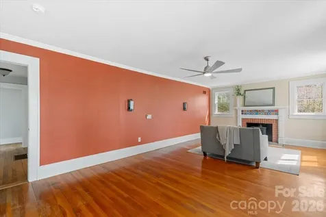 63 Washington Avenue Asheville NC 28804
