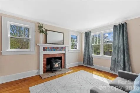 63 Washington Avenue Asheville NC 28804