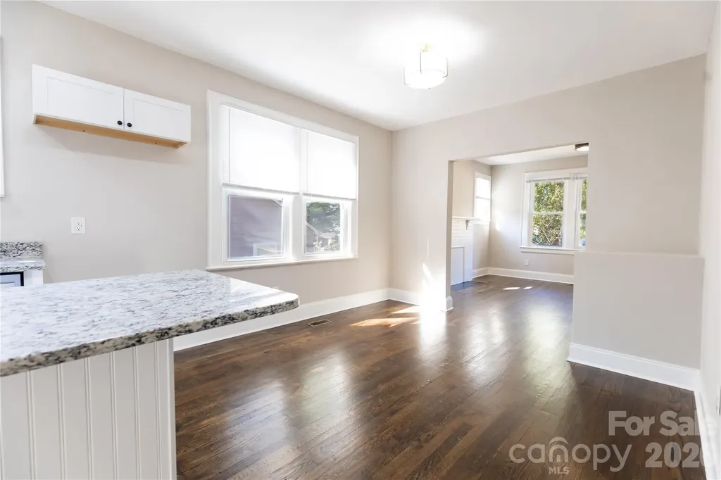 2325 N Glenn Avenue Winston Salem NC 27105